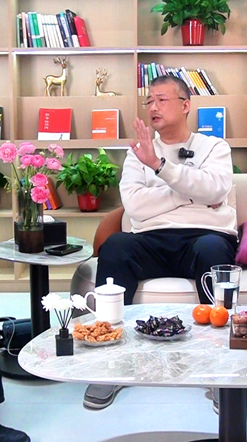 卜总.png